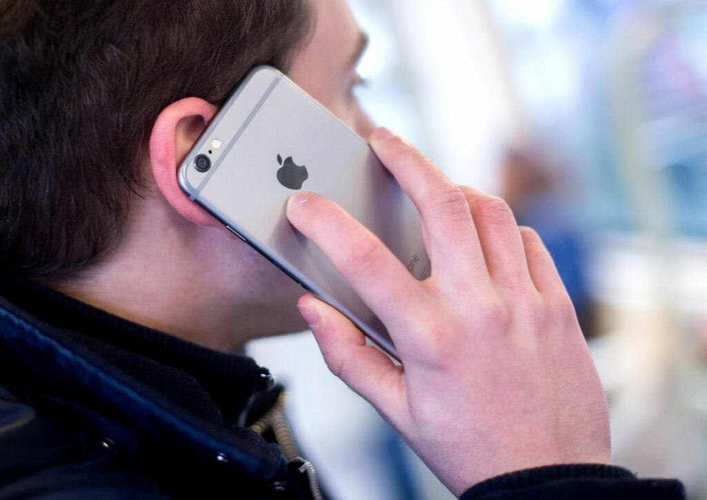 Trotz Brexits: Keine Roaming-Kosten in Großbritannien Trotz Brexits: Keine Roaming-Kosten in Großbritannien