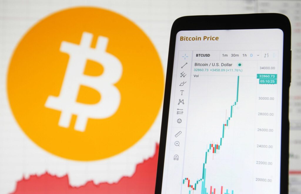 Bitcoin und Co: Digitalwährungen knacken Eine-Billion-Marke