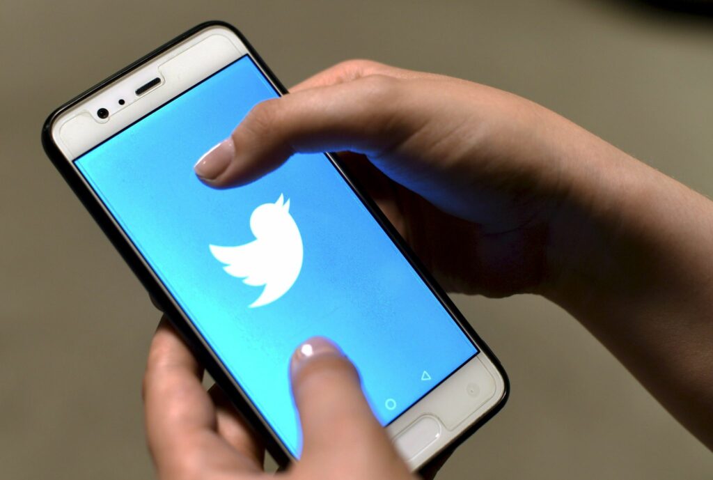 Twitter-Aktie fällt nach Enttäuschung über Geschäftszahlen Twitter-Aktie fällt nach Enttäuschung über Geschäftszahlen