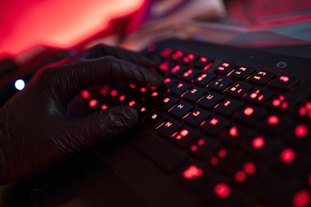 Cybercrime nimmt zu: Angreifer-Interesse an Impfstoff Cybercrime nimmt zu: Angreifer-Interesse an Impfstoff