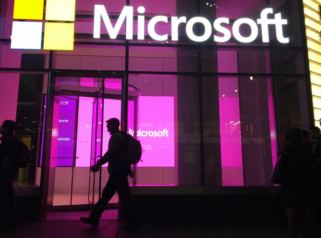 Microsoft steigert Gewinn und Erlöse dank Cloud-Boom kräftig