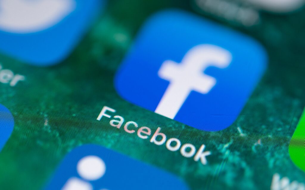 Kartellwächter mit Bedenken gegen Giphy-Kauf durch Facebook Kartellwächter mit Bedenken gegen Giphy-Kauf durch Facebook