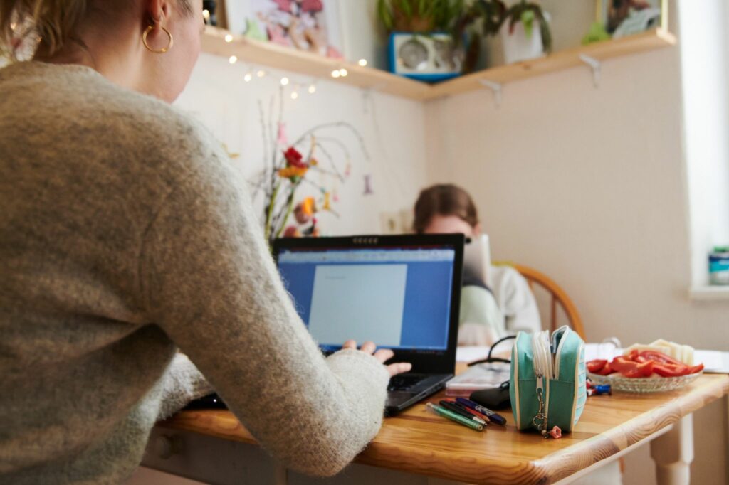 Cyberangriff im Homeoffice – Experten fordern Nachrüstung Cyberangriff im Homeoffice – Experten fordern Nachrüstung