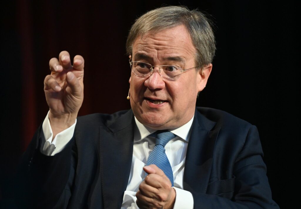 Laschet will bei Digitalisierung «endlich Tempo» machen Laschet will bei Digitalisierung «endlich Tempo» machen