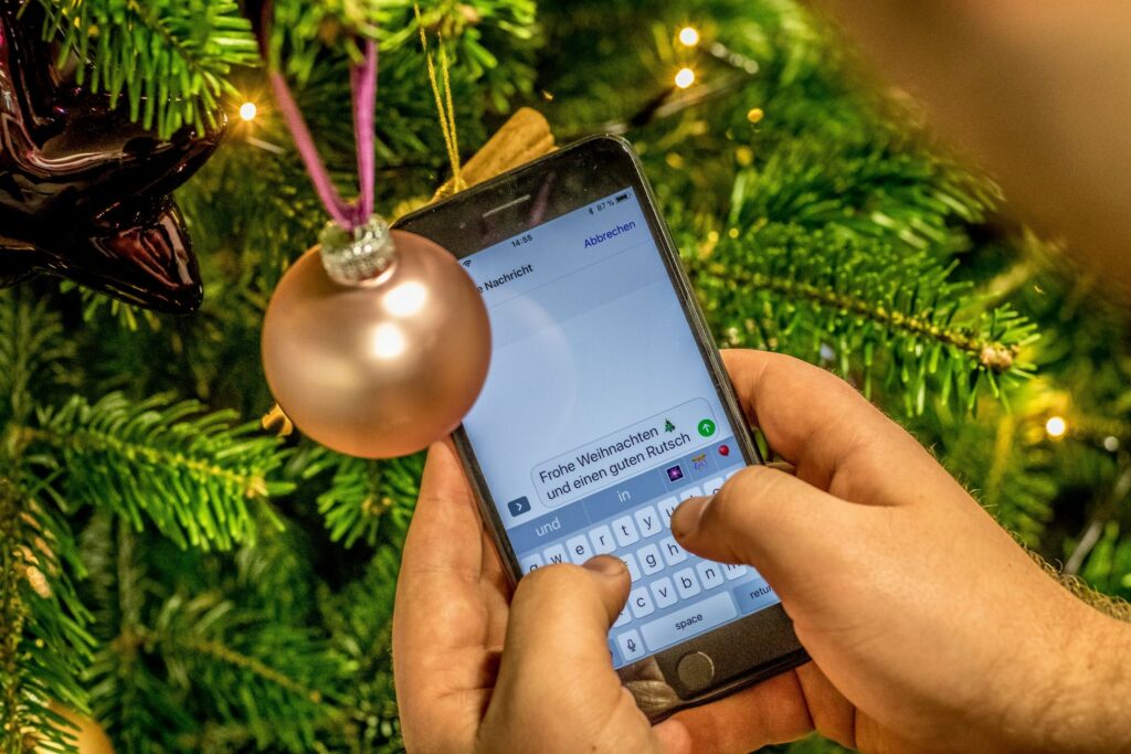 Studie: Mehr problematische Handy-Nutzung in der Pandemie Studie: Mehr problematische Handy-Nutzung in der Pandemie