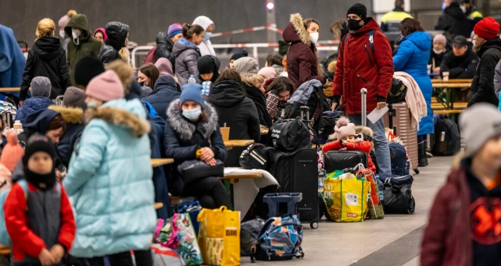 App soll Ukraine-Flüchtlingen bei Orientierung helfen App soll Ukraine-Flüchtlingen bei Orientierung helfen
