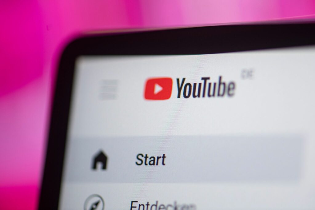 Web-Plattformen können bei Urheberrechtsverstößen haften Web-Plattformen können bei Urheberrechtsverstößen haften