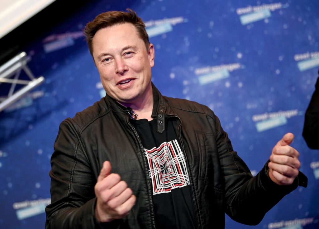 Elon Musk begräbt Kriegsbeil im Konflikt mit Apple Elon Musk begräbt Kriegsbeil im Konflikt mit Apple
