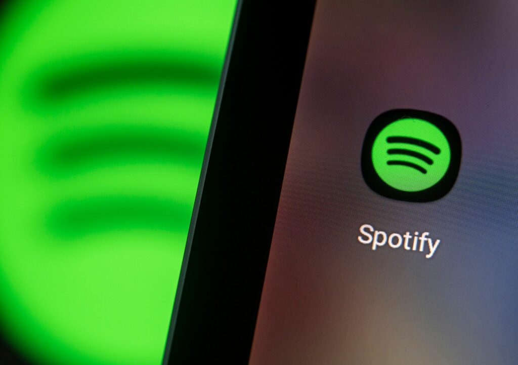 Spotify krempelt App mit «Home Feed» zum runterscrollen um Spotify krempelt App mit «Home Feed» zum runterscrollen um
