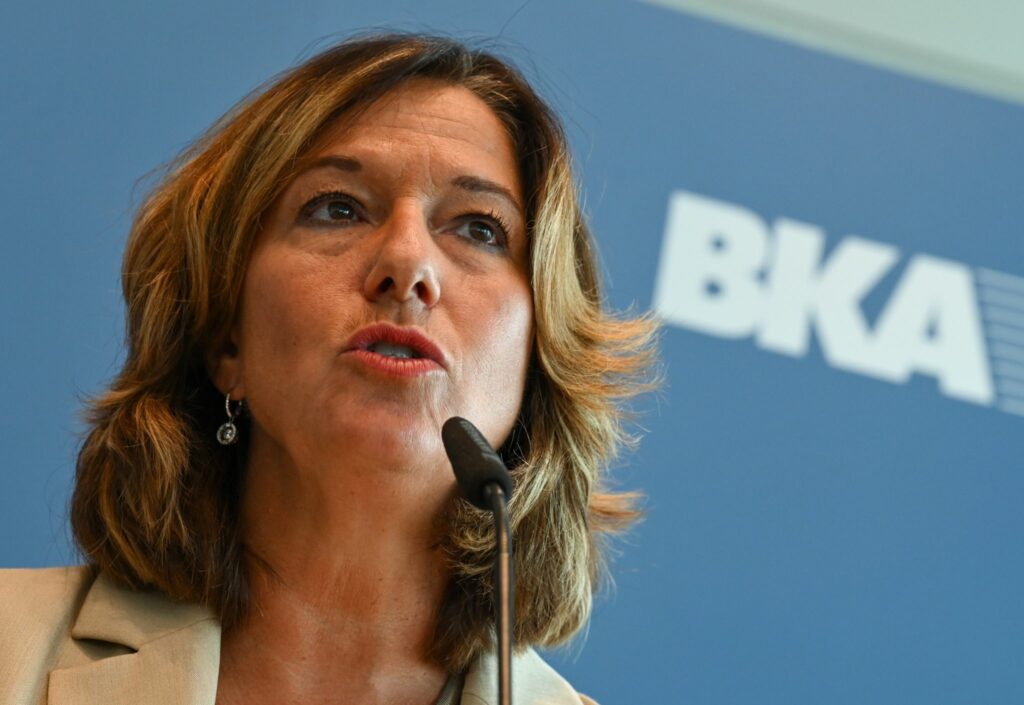Gefahr von Cyber-Angriffen auf Unternehmen bleibt hoch