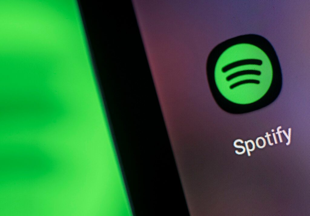 Musikstreaming-Dienst Spotify streicht rund 1500 Stellen Musikstreaming-Dienst Spotify streicht rund 1500 Stellen