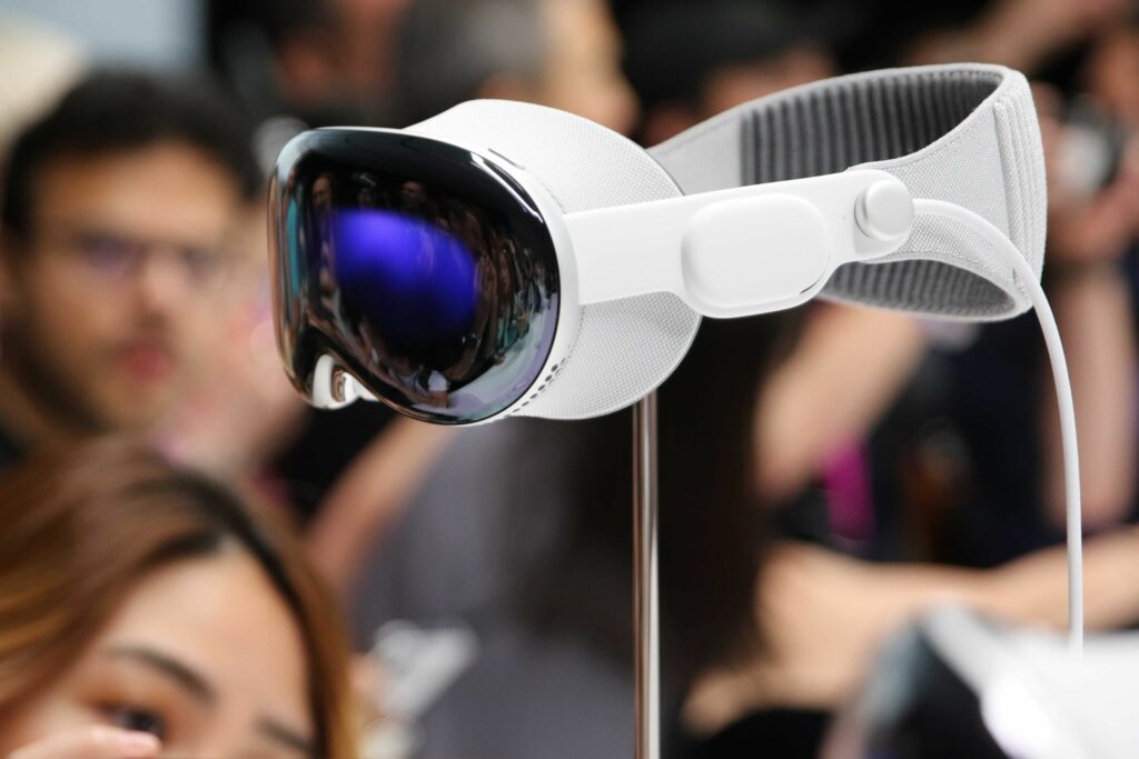 US-Minister mahnt nach Videos mit Apple-Brille am Steuer