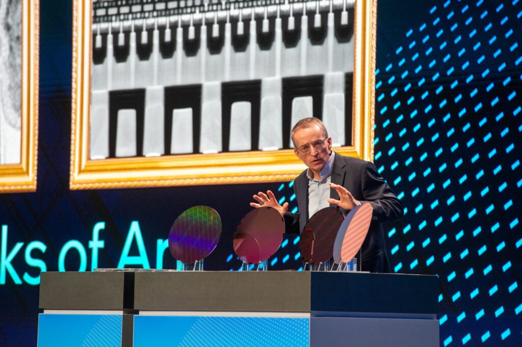 Intel-Chef: PC-Lieferkette könnte Chips nach Europa folgen Intel-Chef: PC-Lieferkette könnte Chips nach Europa folgen